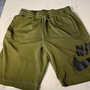 Nike Men's Basketball Shorts (Medium)